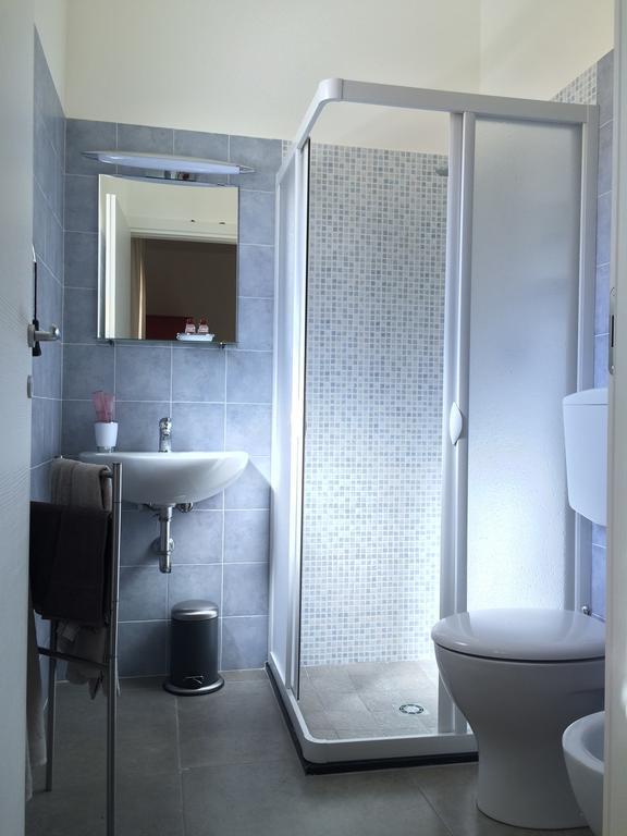 Le Signorine Bed and Breakfast Cava dʼAliga Δωμάτιο φωτογραφία