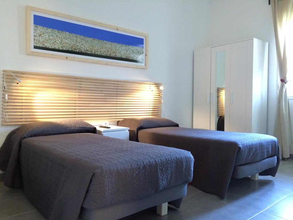 Le Signorine Bed and Breakfast Cava dʼAliga Δωμάτιο φωτογραφία