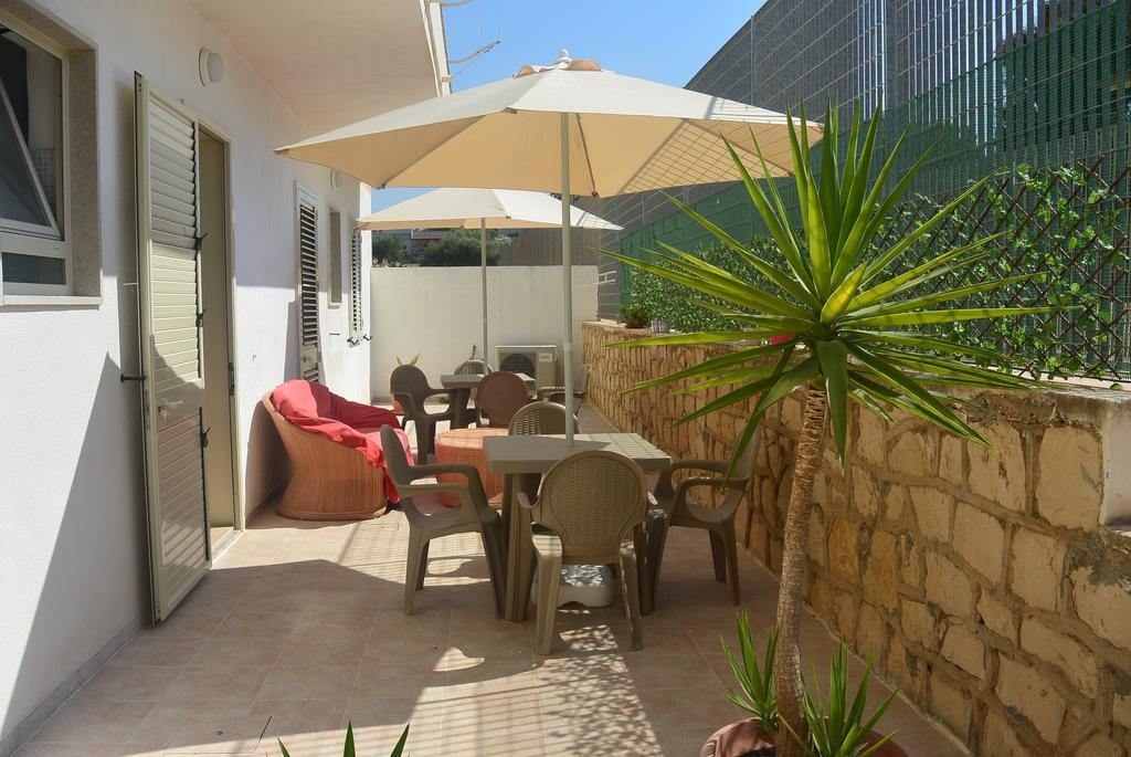 Le Signorine Bed and Breakfast Cava dʼAliga Εξωτερικό φωτογραφία