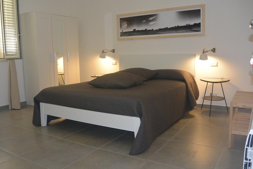 Le Signorine Bed and Breakfast Cava dʼAliga Δωμάτιο φωτογραφία